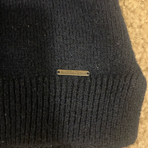 Abercrombie & Fitch Fair Isle Knit Sweater - Picture 3 of 5